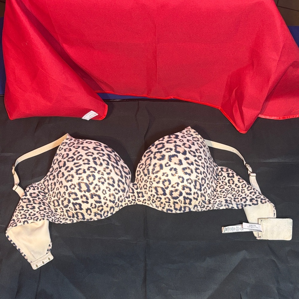 Victoria's Secret Leopard Print Bra